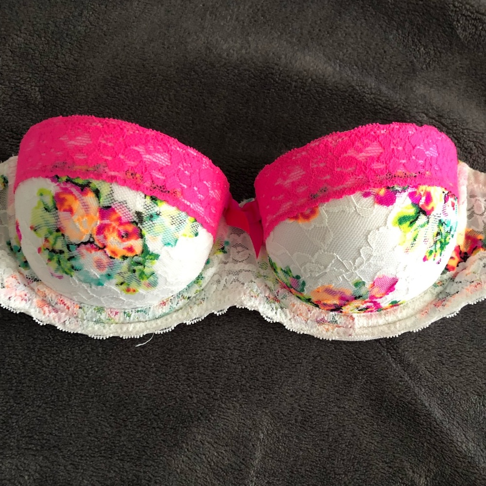 2/$30 La Senza Perfectly Me! Strapless bra 34A